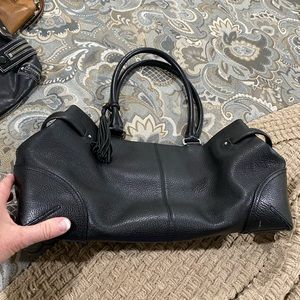 Ann Taylor black leather purse